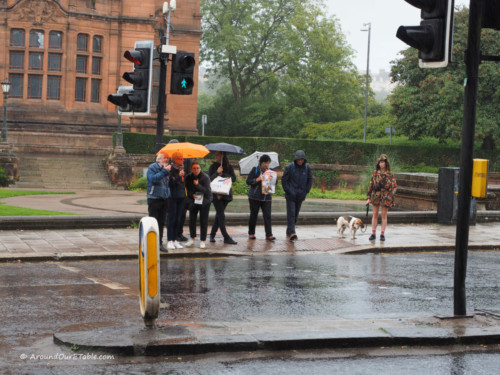 After the rain in front of the Kelvingrove Art Gallery and Museum 