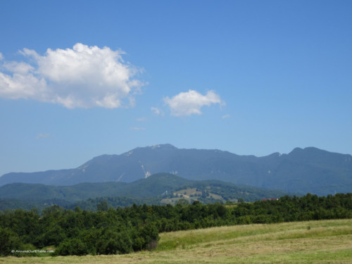 Bucegi mountains from the road
